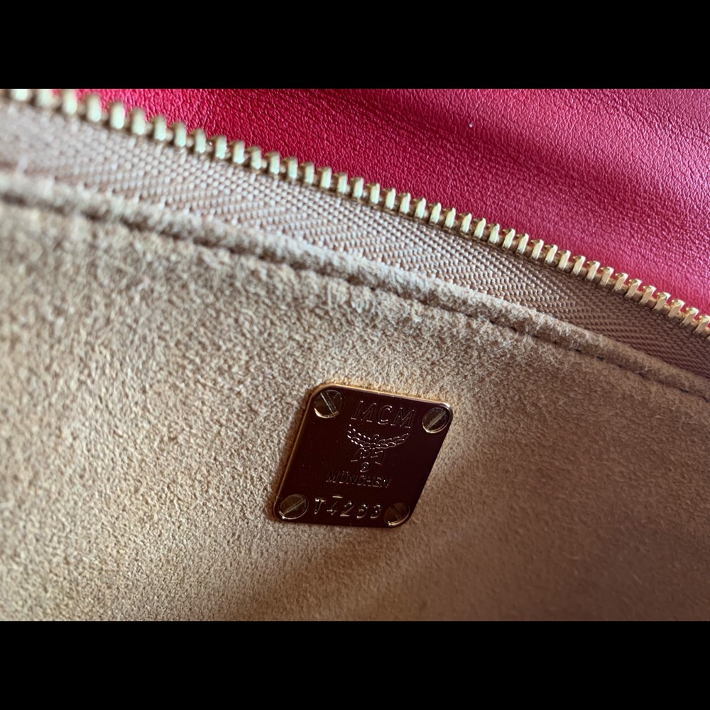 MCM bag - Picture 4 of 8